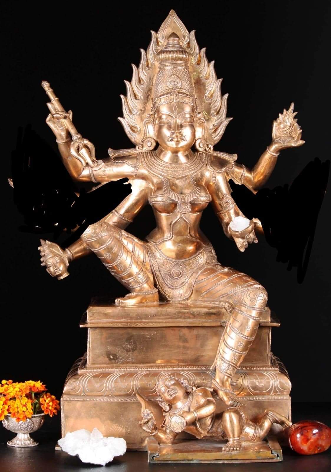 bronze sculpture in kasturi art gallery